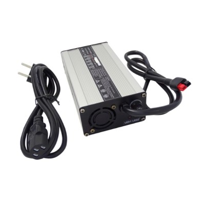 Chargeur de batterie lithium 12V 5A